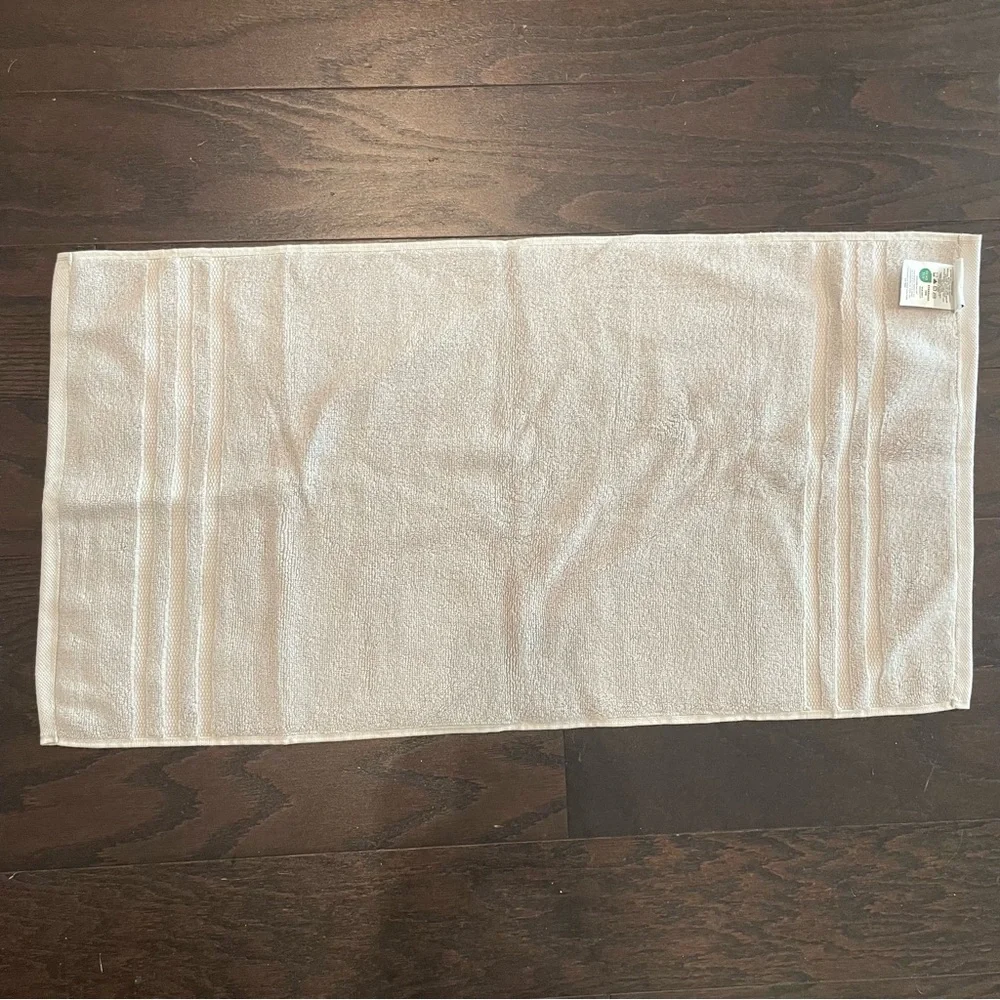 Kate spade hand towel
